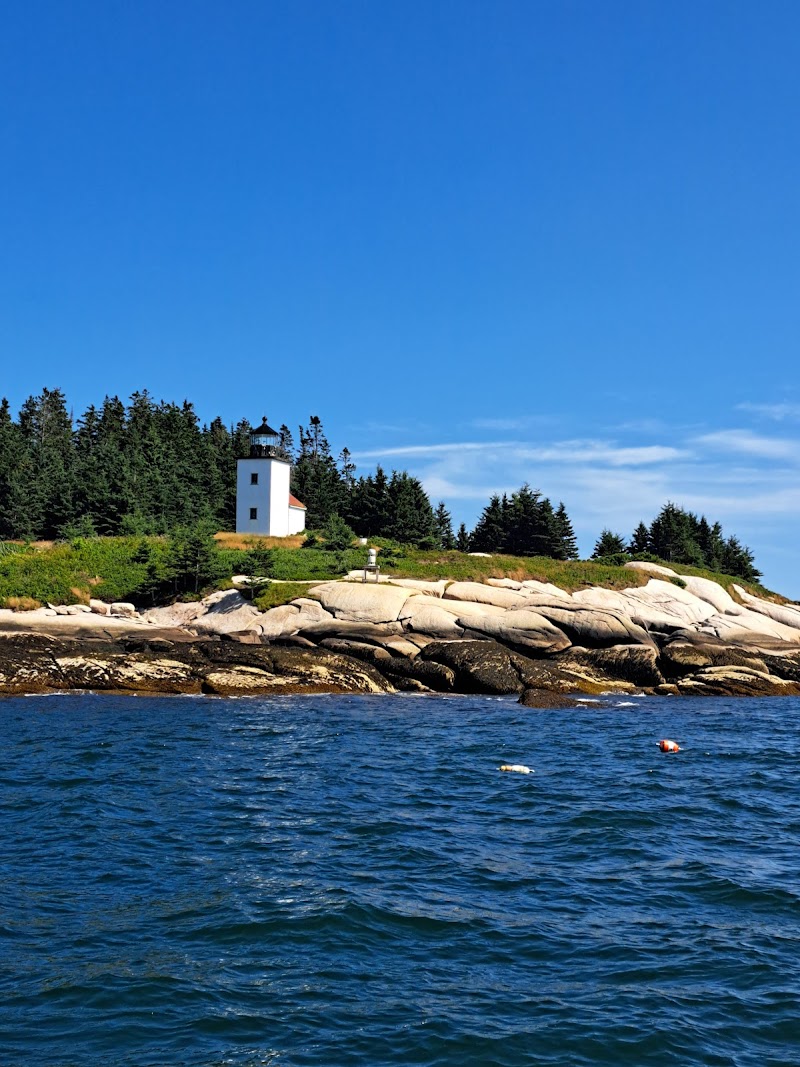 Deer Isle Thorofare (Mark Island) Lighthouse photo 2