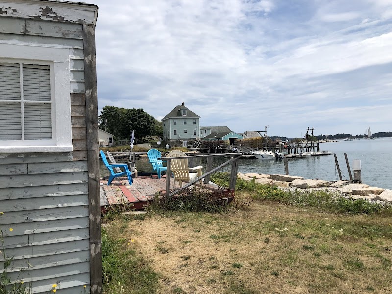 Dockside Books & Gifts photo 5