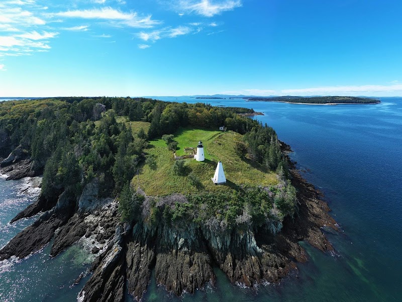 Eagle Island Lighthouse photo 2