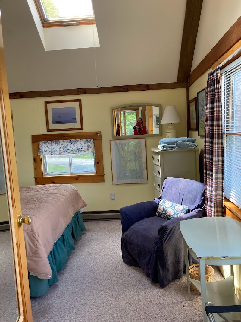 Inn At Ferry Landing photo 4