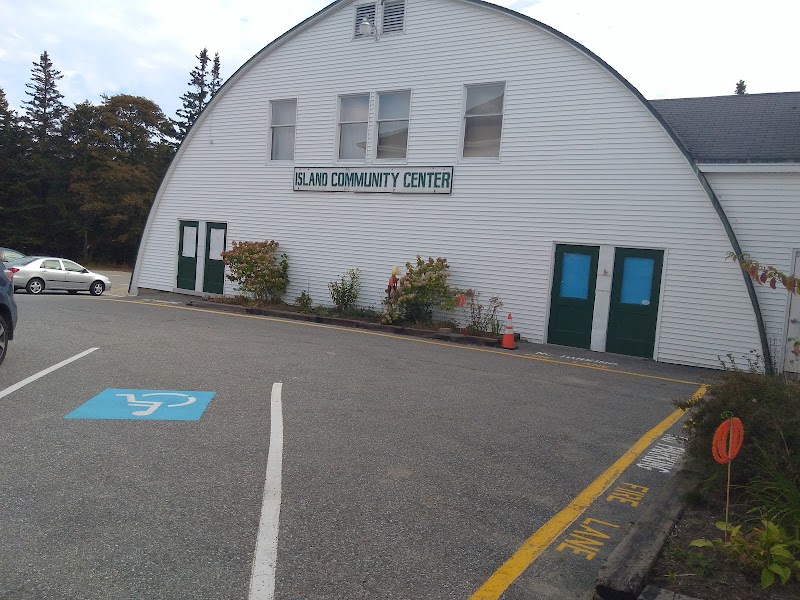 Island Community Center photo 4
